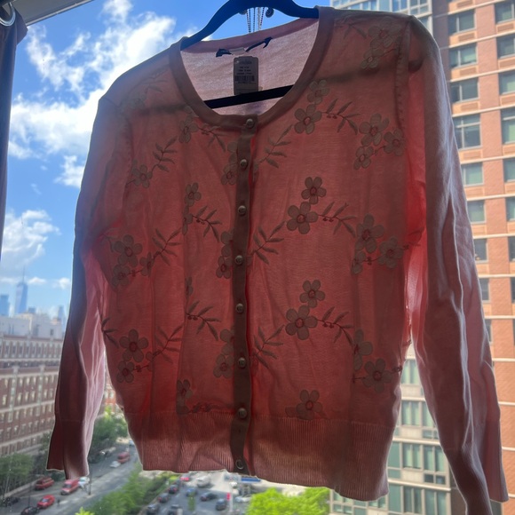 Karl Lagerfeld Crop Sweater - Picture 2 of 4